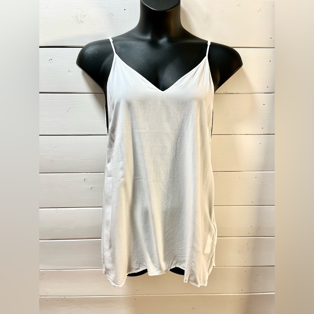 MAJE Paris – White V-Neck Camisole (Estimated Size 40 ) - Picture 11 of 11